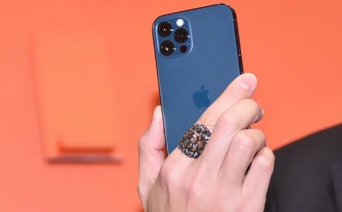 泉山苹果手机维修分享iPhone12系列重启方法教程 